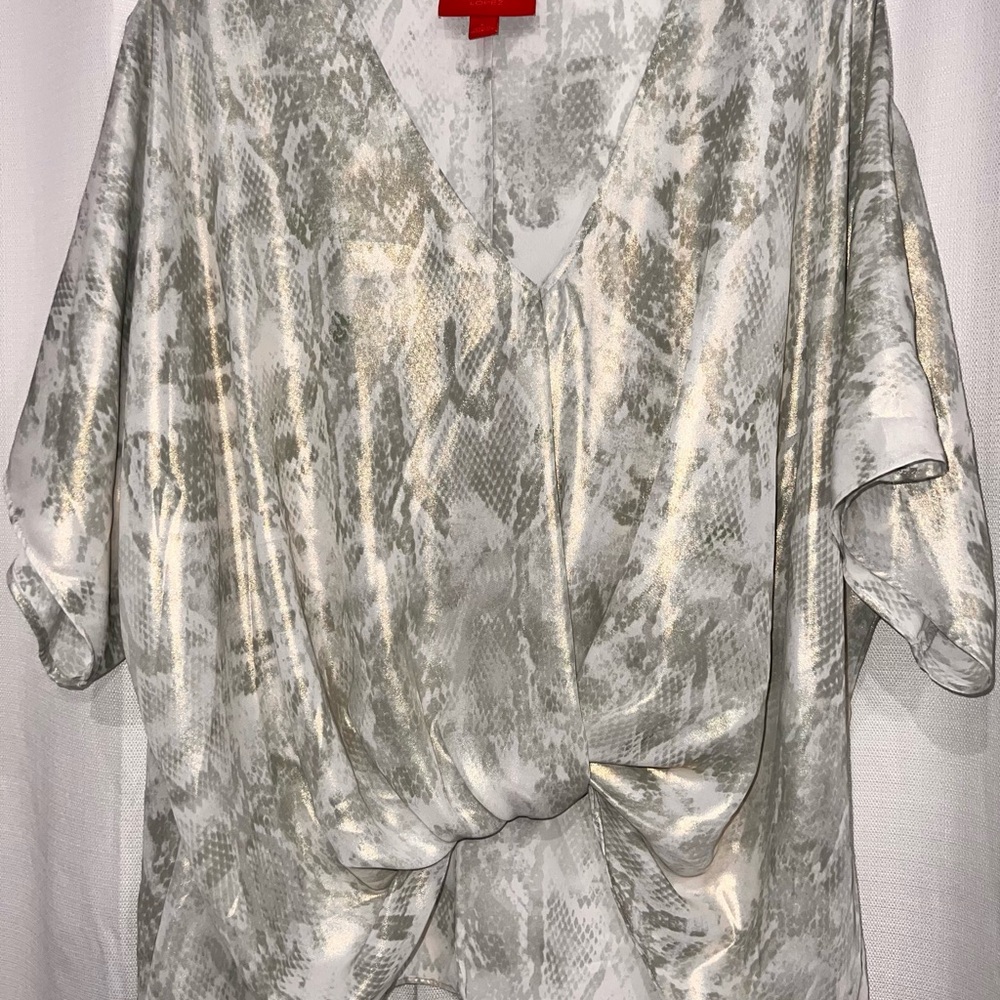 Elegant Gray Women's Top